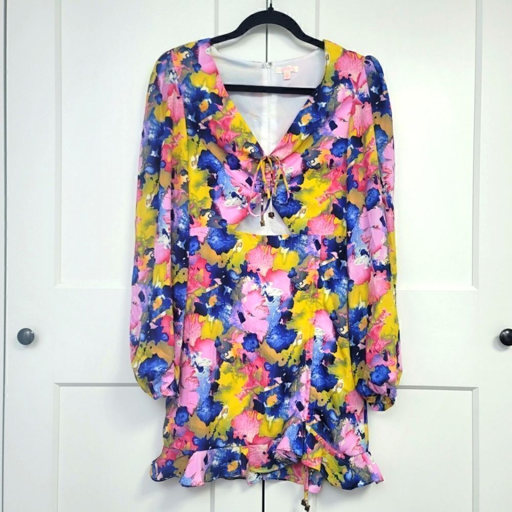 Luxxel long sleeve cinched floral cutout mini dress, small
